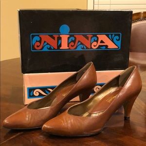 Vintage Nina Eclipse Size: 7 1/2